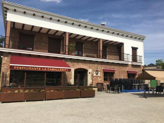 Hostal La Caballeriza Malpartida de Caceres Bagian luar foto