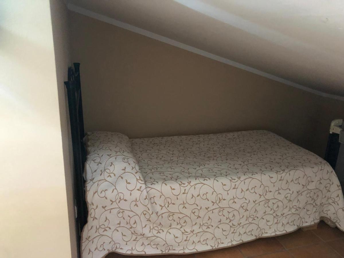 Hostal La Caballeriza Malpartida de Caceres Bagian luar foto