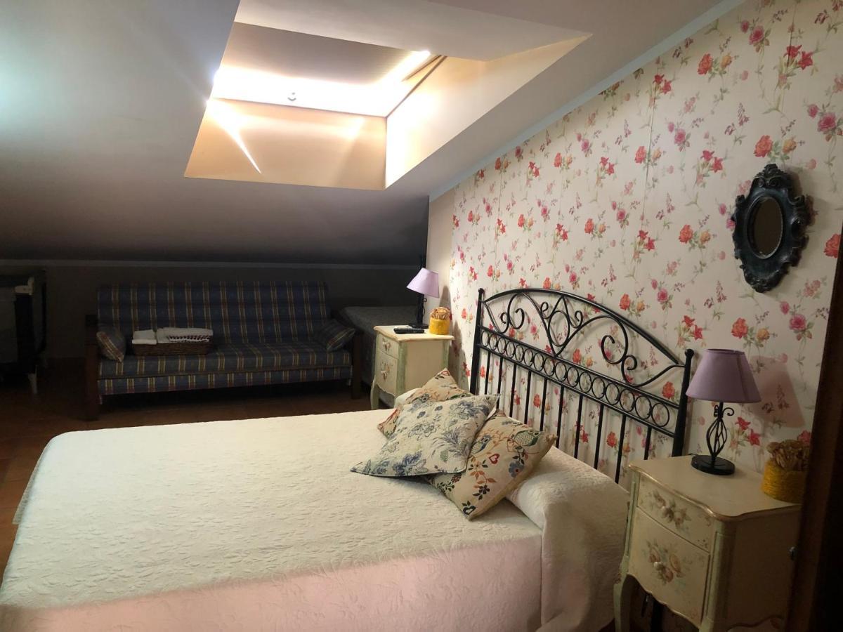 Hostal La Caballeriza Malpartida de Caceres Bagian luar foto